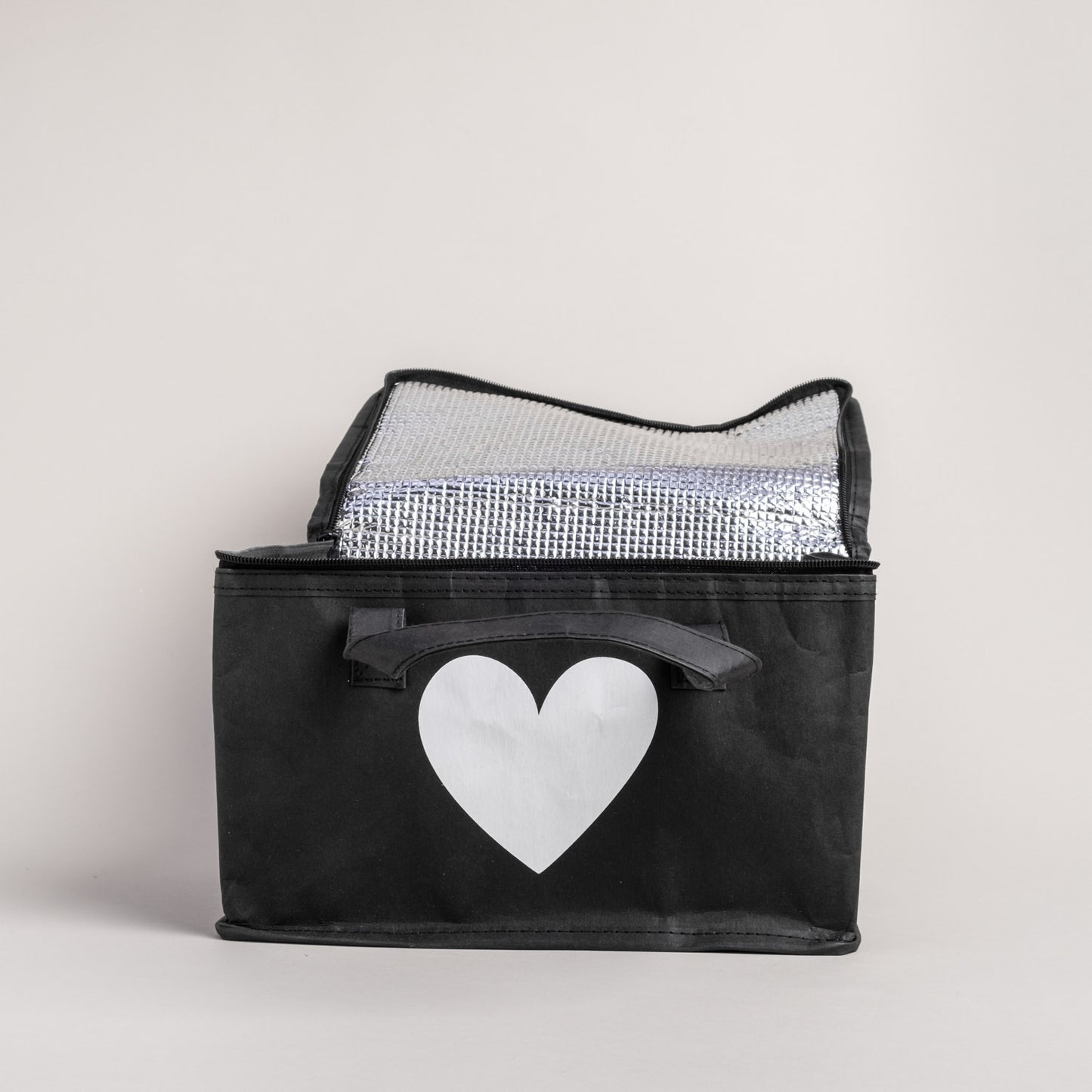 Borsa termica nera a forma di cuore
