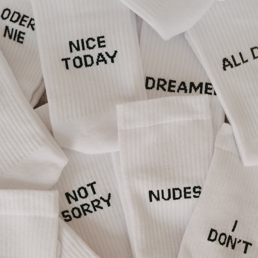 Socken weiß Sorry not Sorry