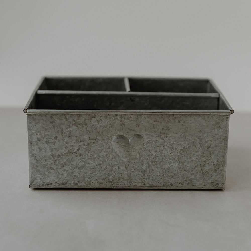Boîte métal 25x18cm