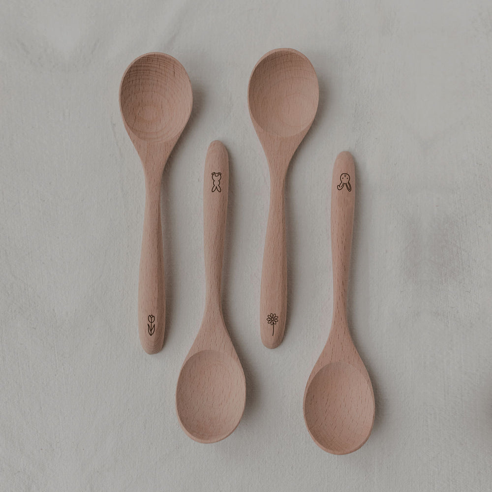 Set de 4 cuillères en bois de Pâques