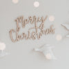 Lettrage en relief "Merry Christmas" en bois naturel