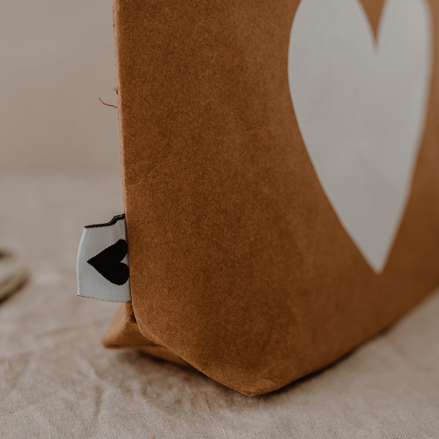 Trousse cosmétique coeur marron